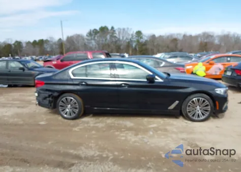 2020 BMW 530I xDrive z USA, uszkodzony, nr VIN WBAJR7C01LWW72937